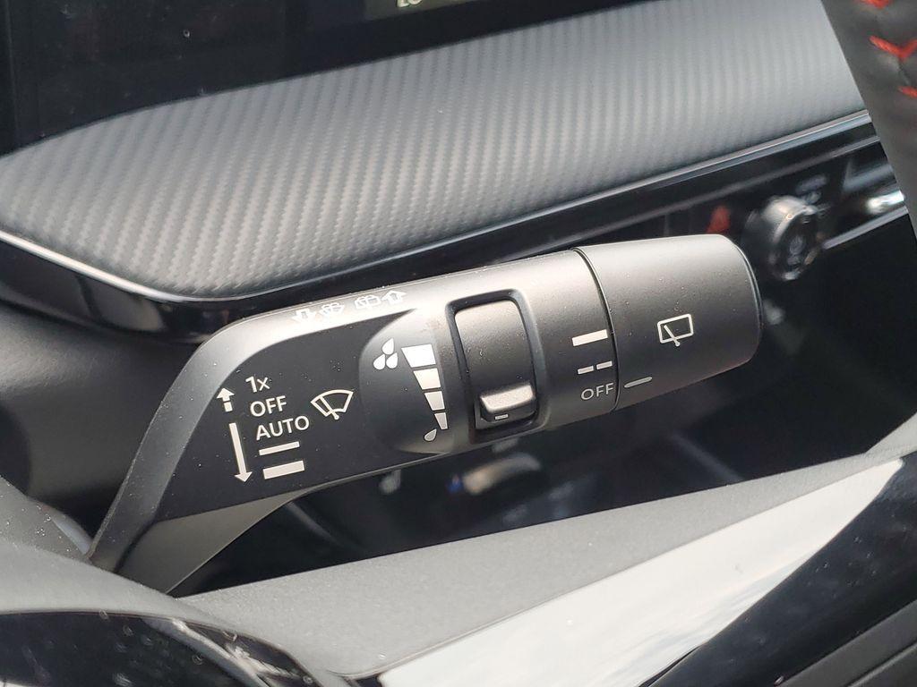 new 2025 Nissan Kicks car, priced at $32,104