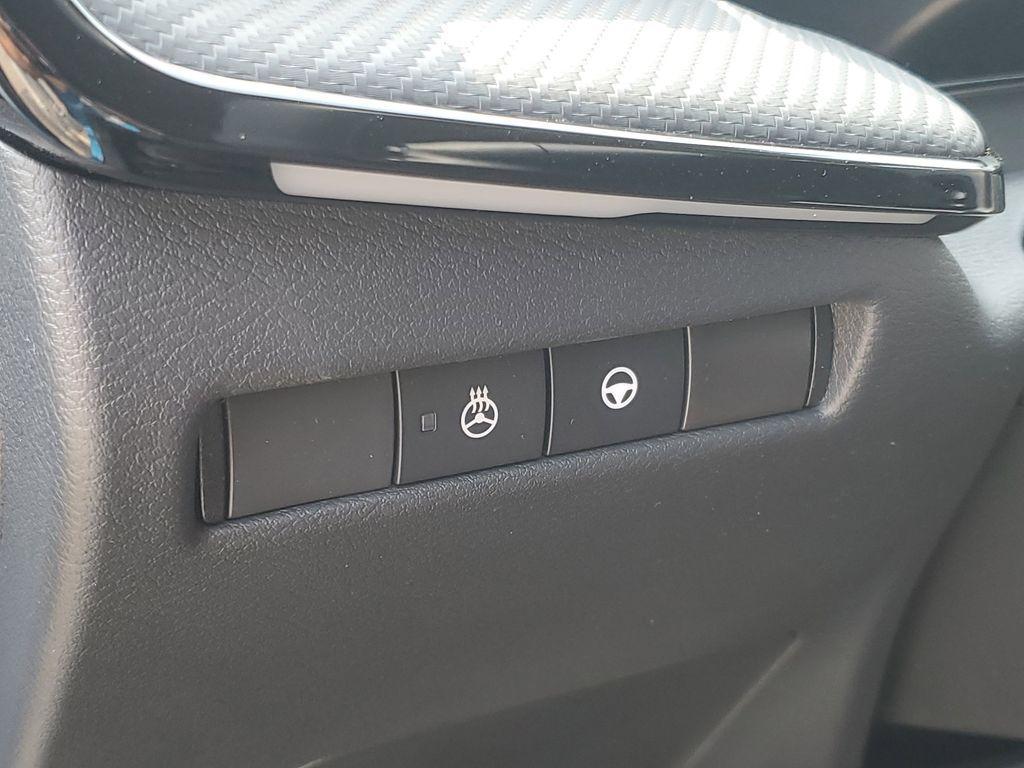 new 2025 Nissan Kicks car, priced at $32,104