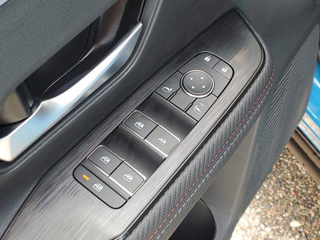 new 2025 Nissan Kicks car, priced at $32,104