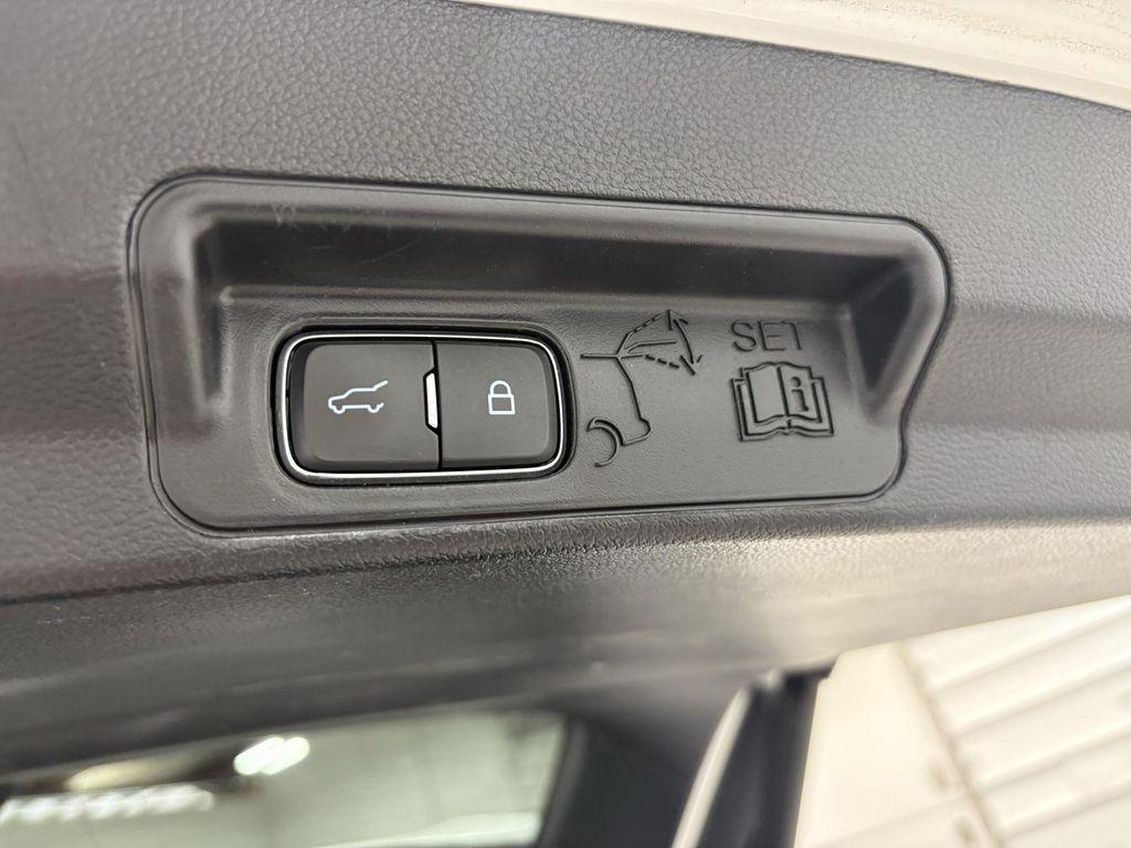 used 2022 Ford Explorer car, priced at $33,829