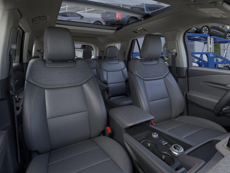 new 2025 Ford Explorer car, priced at $51,075