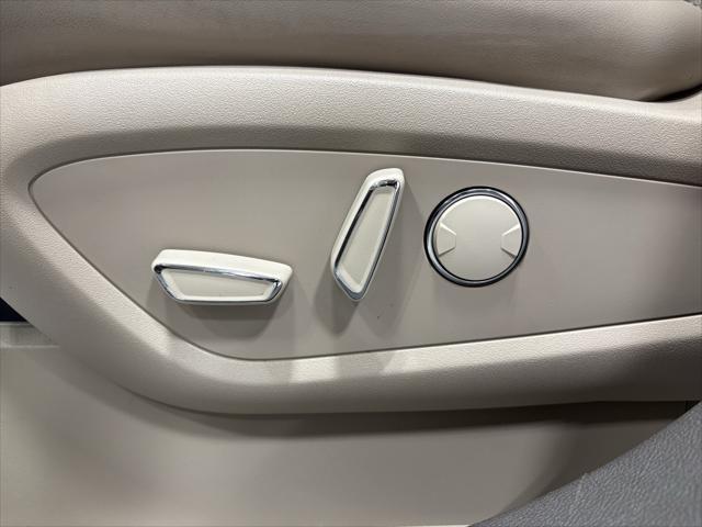 used 2023 Lincoln Nautilus car, priced at $38,557