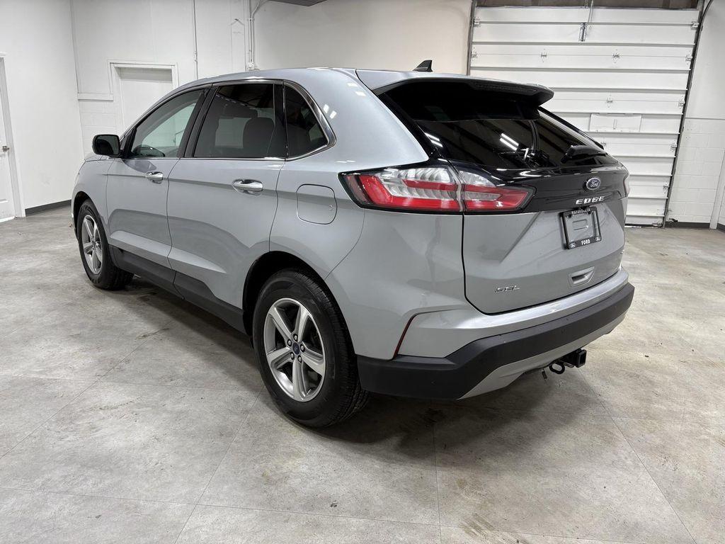 used 2022 Ford Edge car, priced at $23,088