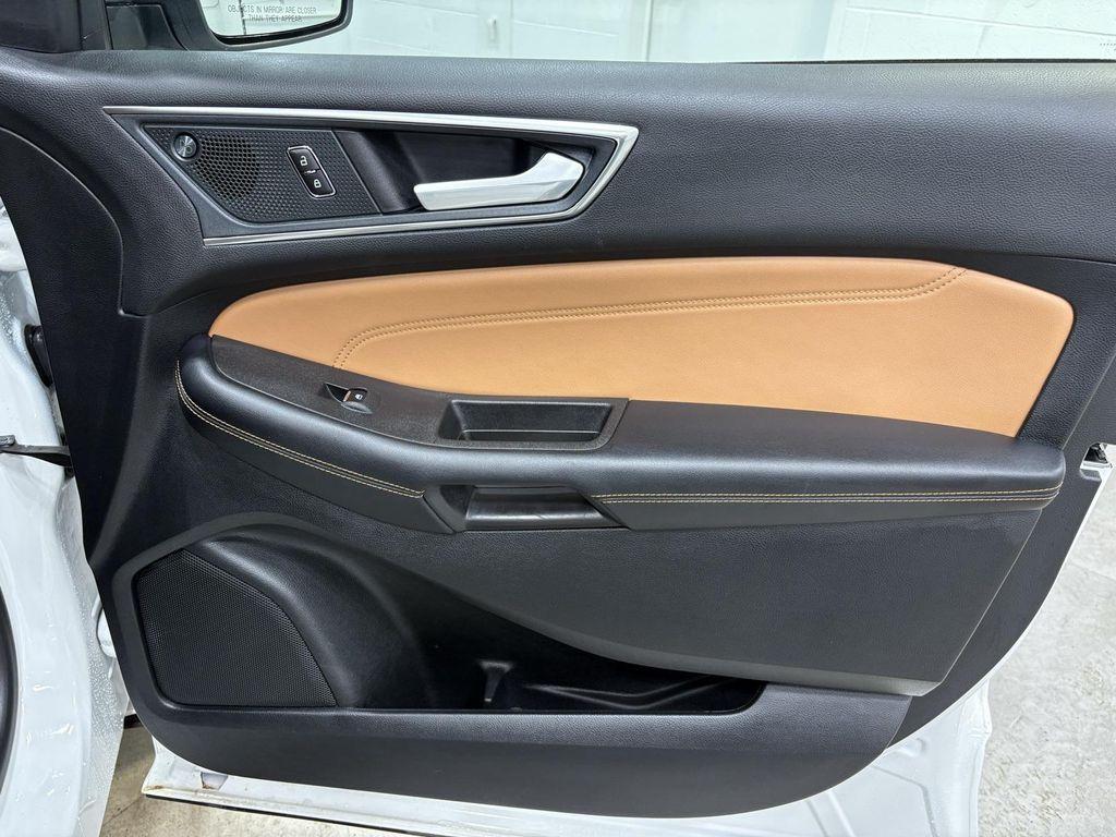 used 2024 Ford Edge car, priced at $35,379