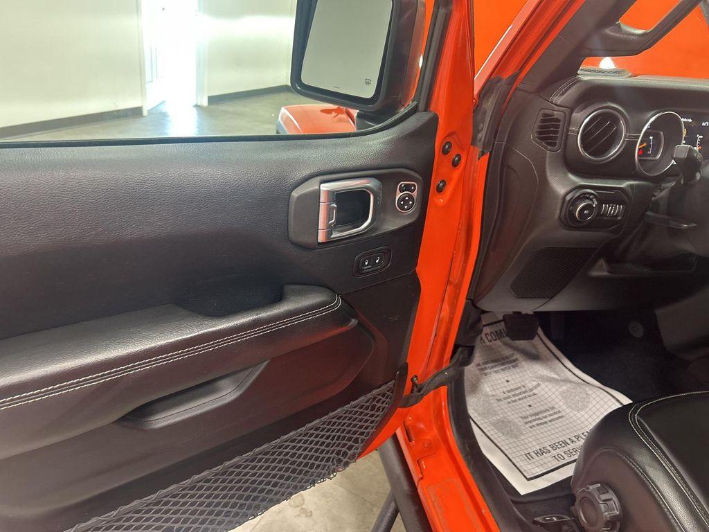used 2018 Jeep Wrangler Unlimited car, priced at $24,387