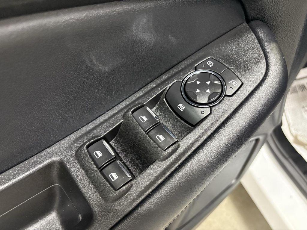used 2022 Ford Edge car, priced at $25,845