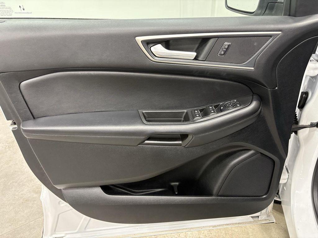 used 2022 Ford Edge car, priced at $25,845
