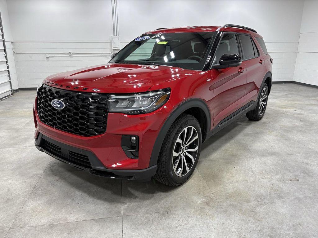 used 2025 Ford Explorer car, priced at $44,916