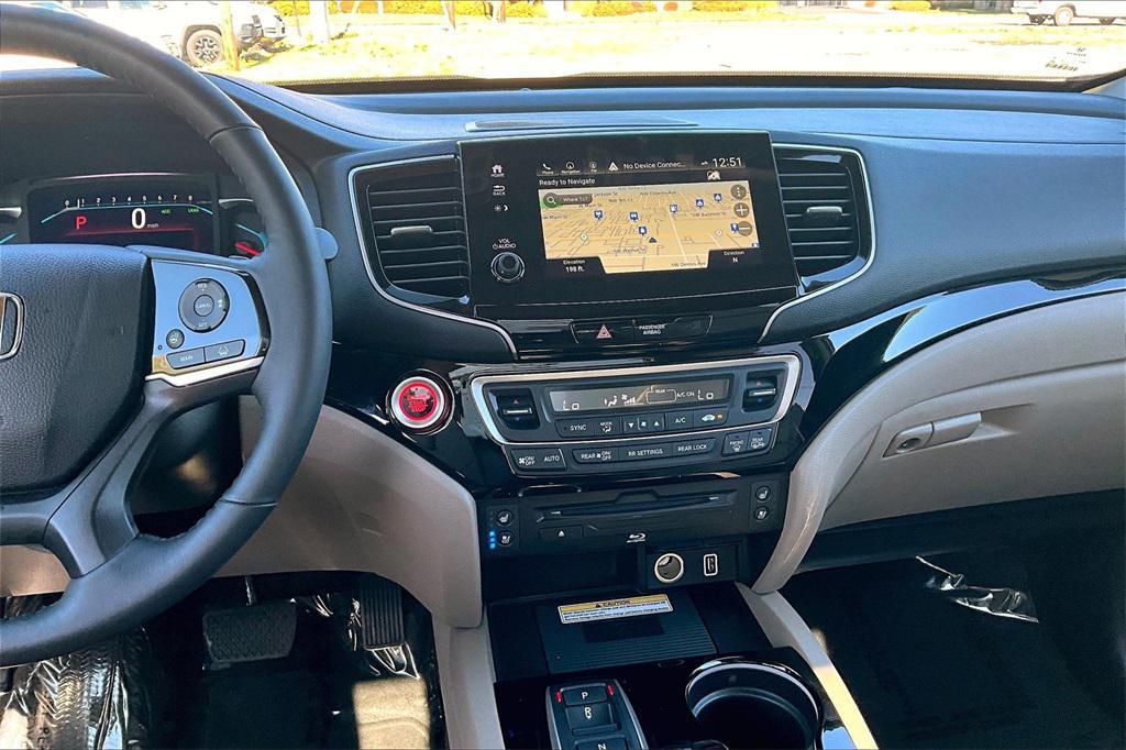 used 2021 Honda Pilot car, priced at $31,896