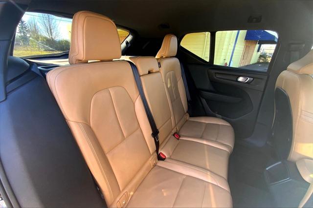 used 2019 Volvo XC40 car, priced at $22,346