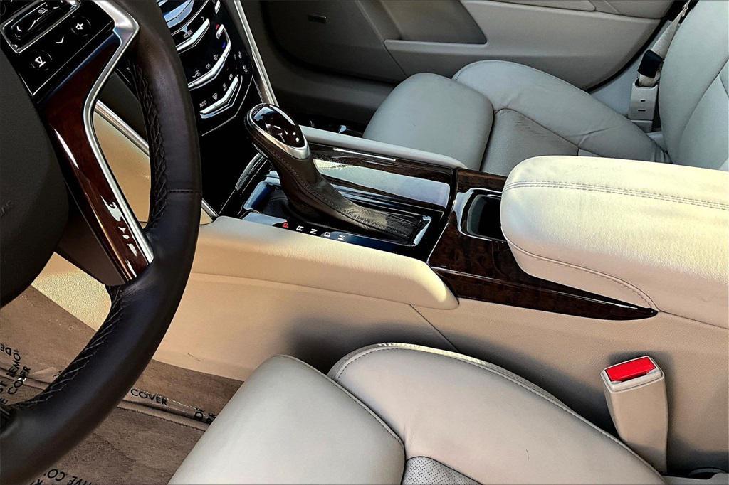 used 2014 Cadillac XTS car, priced at $15,705