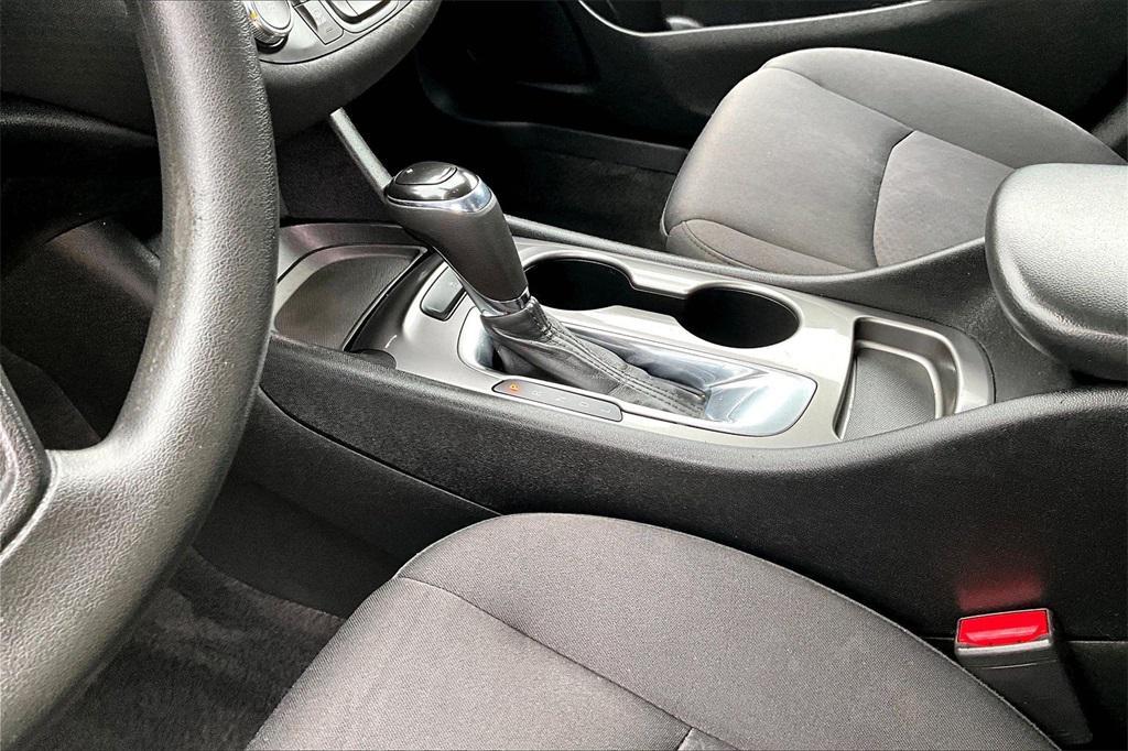 used 2018 Chevrolet Malibu car, priced at $11,925