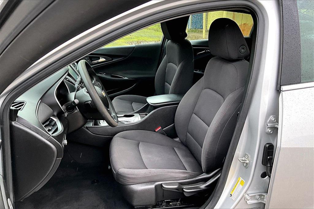 used 2018 Chevrolet Malibu car, priced at $11,925