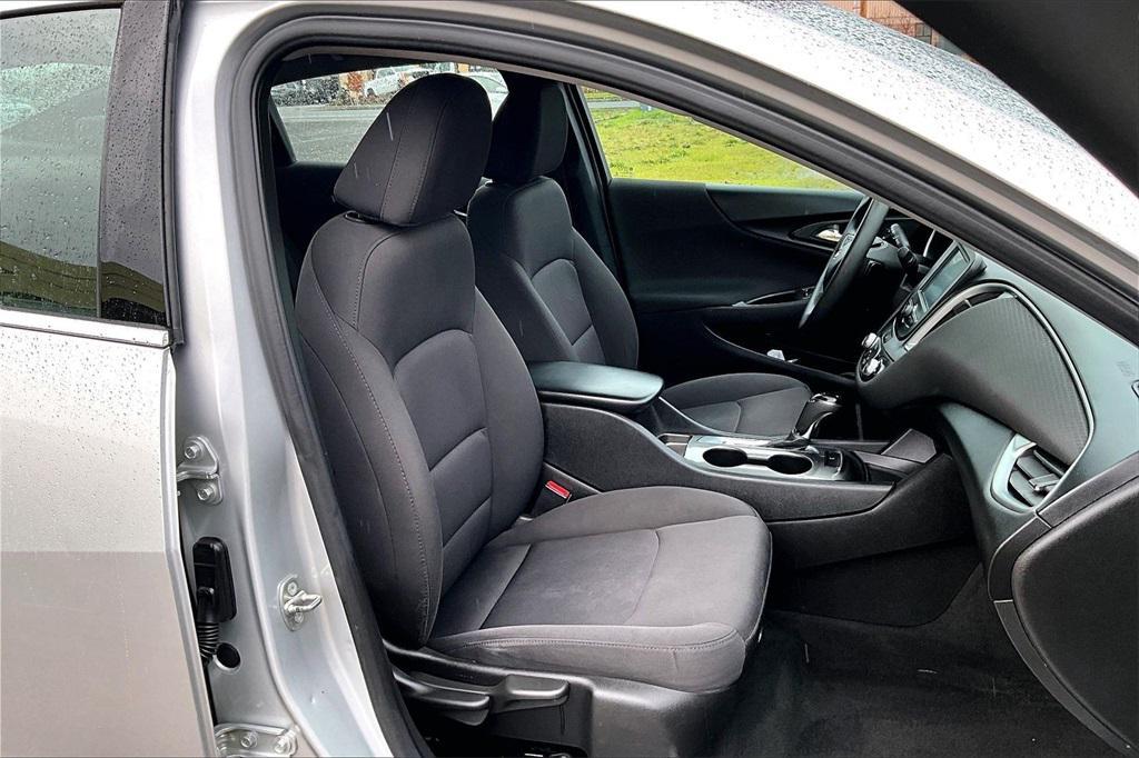 used 2018 Chevrolet Malibu car, priced at $11,925