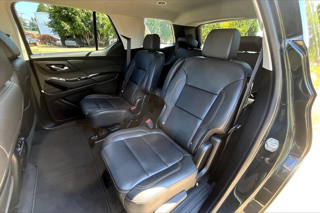 used 2020 Chevrolet Traverse car, priced at $20,224