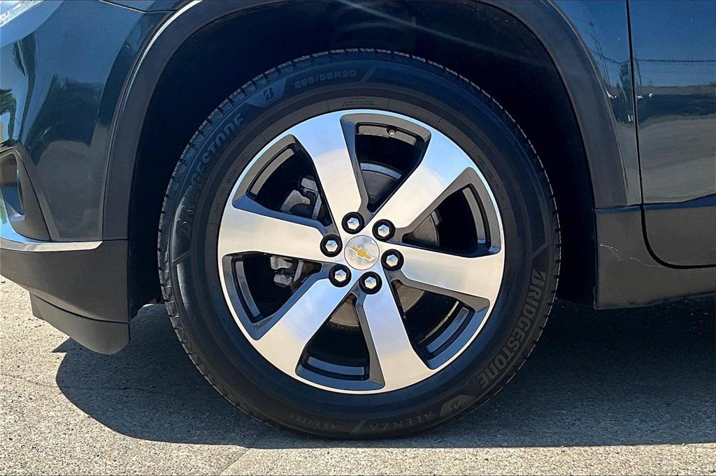 used 2020 Chevrolet Traverse car, priced at $20,224