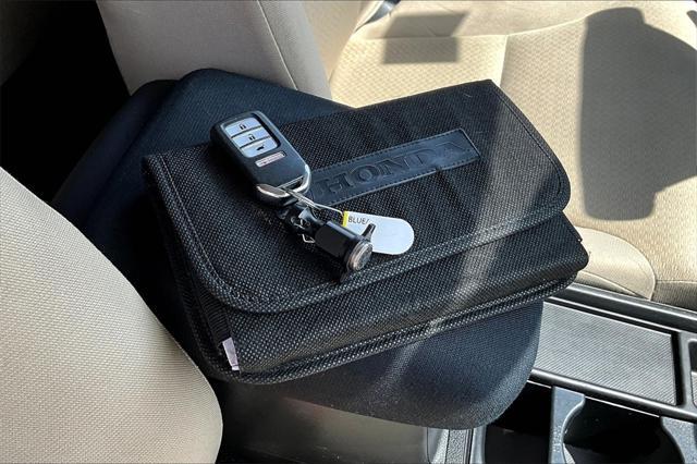 used 2015 Honda CR-V car, priced at $15,241