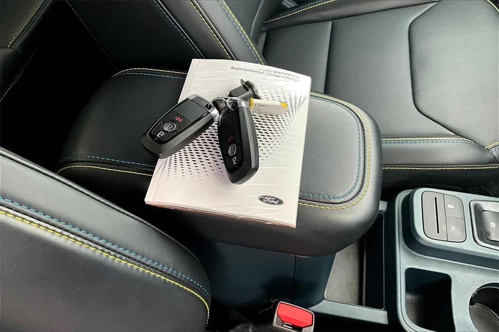 used 2025 Ford Maverick car, priced at $32,544