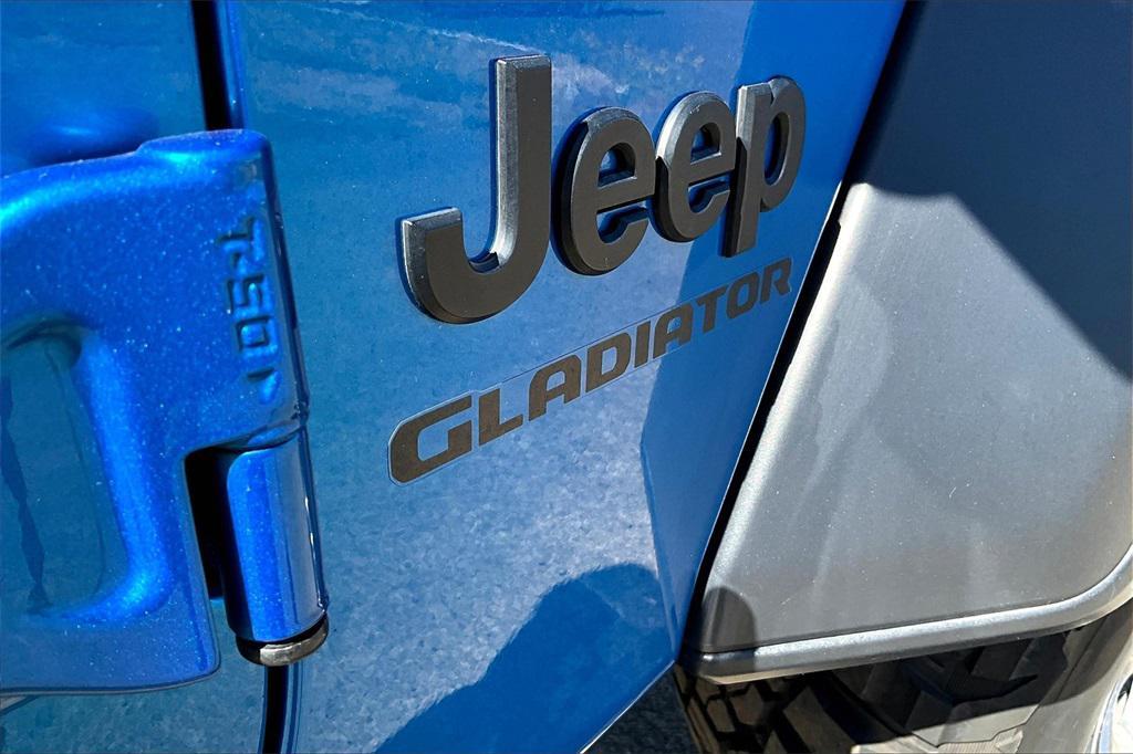 used 2020 Jeep Gladiator car, priced at $35,181