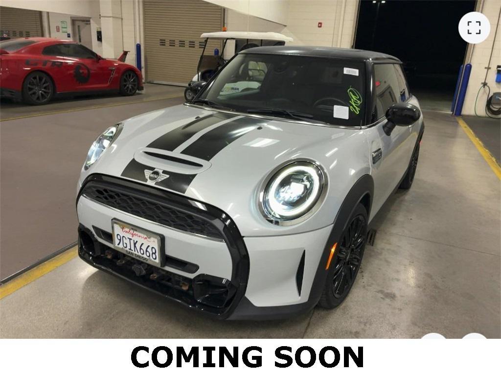 used 2022 MINI Hardtop car, priced at $24,921