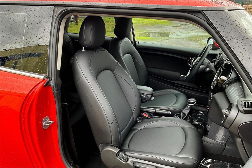 used 2019 MINI Hardtop car, priced at $16,781