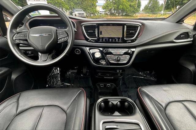 used 2020 Chrysler Pacifica Hybrid car, priced at $31,564