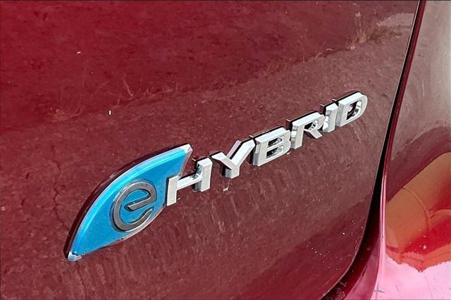 used 2020 Chrysler Pacifica Hybrid car, priced at $31,564