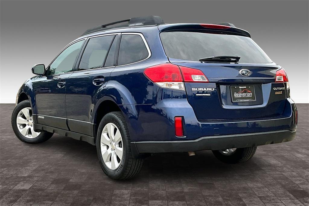 used 2010 Subaru Outback car, priced at $9,495