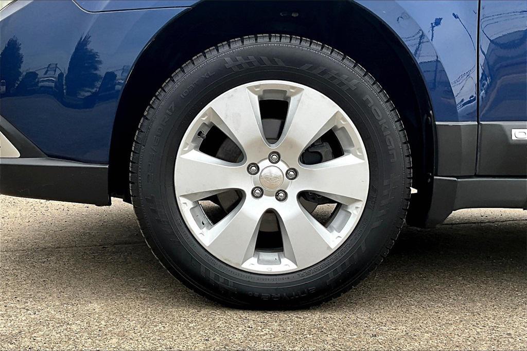 used 2010 Subaru Outback car, priced at $9,495
