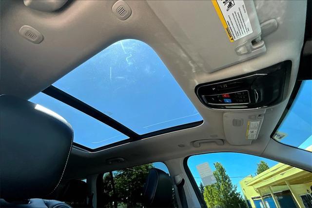 used 2022 Jeep Grand Cherokee L car, priced at $33,522