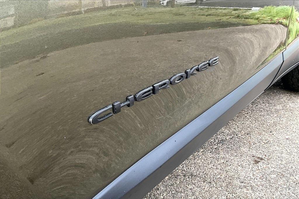 used 2016 Jeep Cherokee car, priced at $8,020