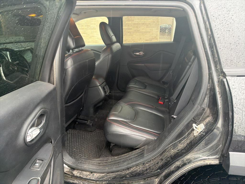 used 2016 Jeep Cherokee car, priced at $9,235