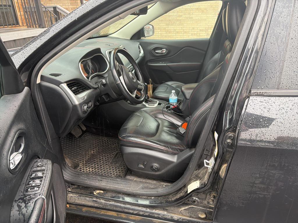 used 2016 Jeep Cherokee car, priced at $9,235