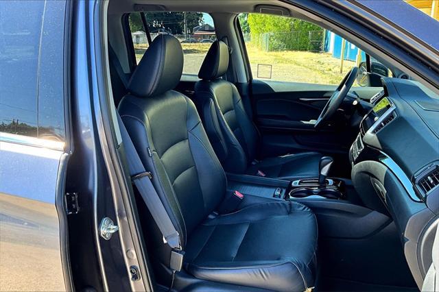 used 2017 Honda Ridgeline car, priced at $25,017