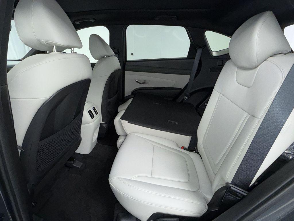 new 2026 Hyundai Tucson car, priced at $40,085
