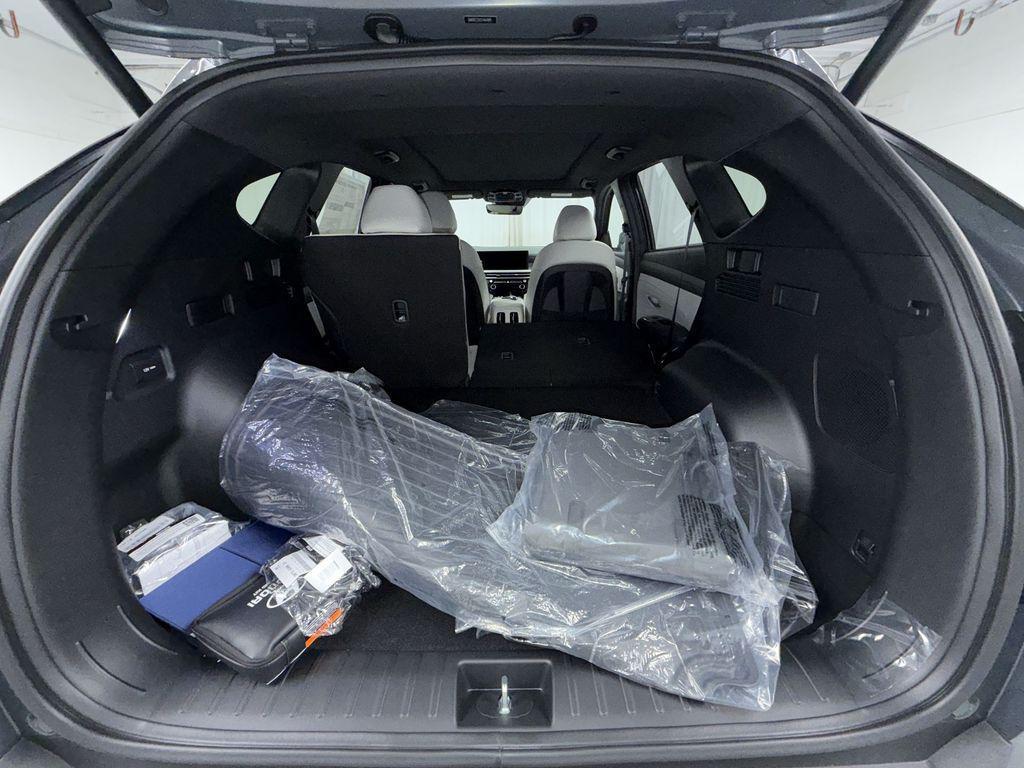 new 2026 Hyundai Tucson car, priced at $40,085