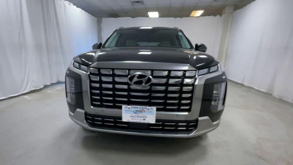 new 2025 Hyundai Palisade car, priced at $51,053