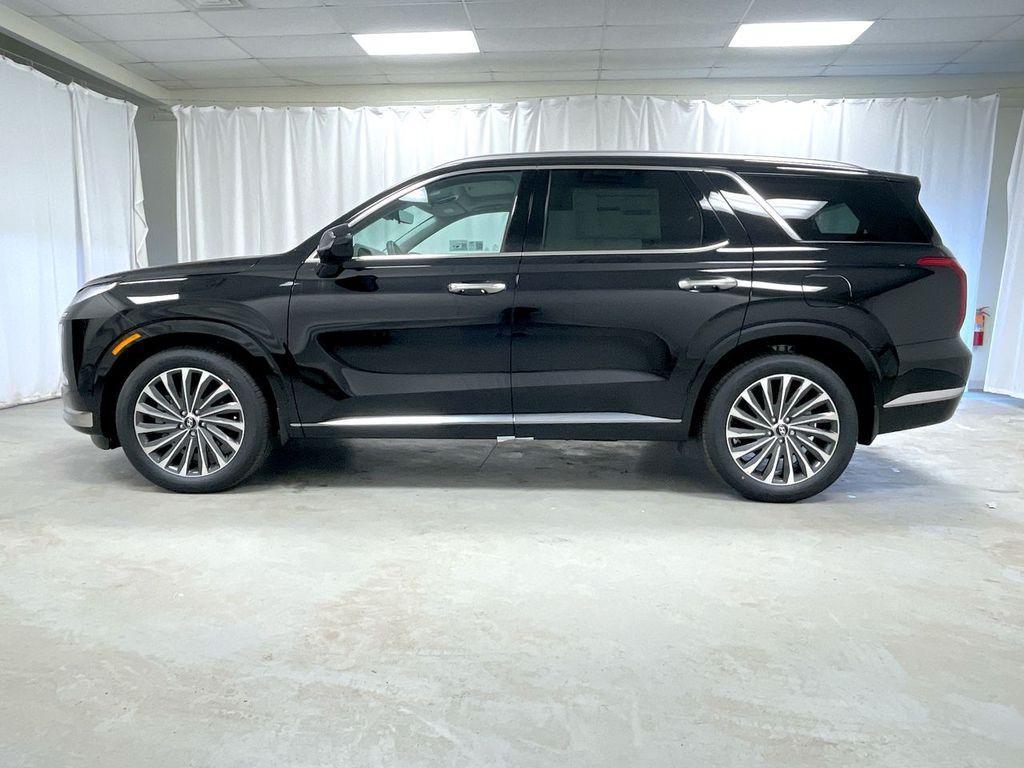 new 2025 Hyundai Palisade car, priced at $51,053