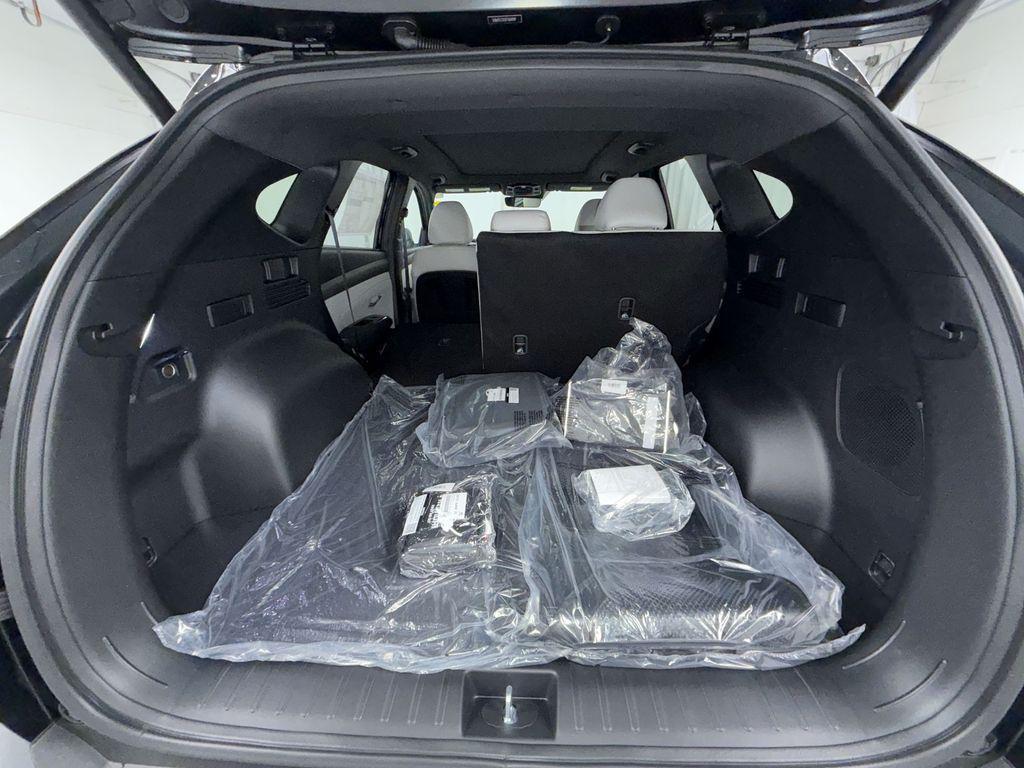 new 2026 Hyundai Tucson car, priced at $40,085