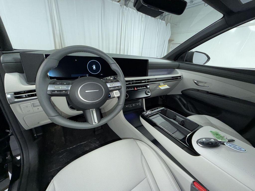 new 2026 Hyundai Tucson car, priced at $40,085