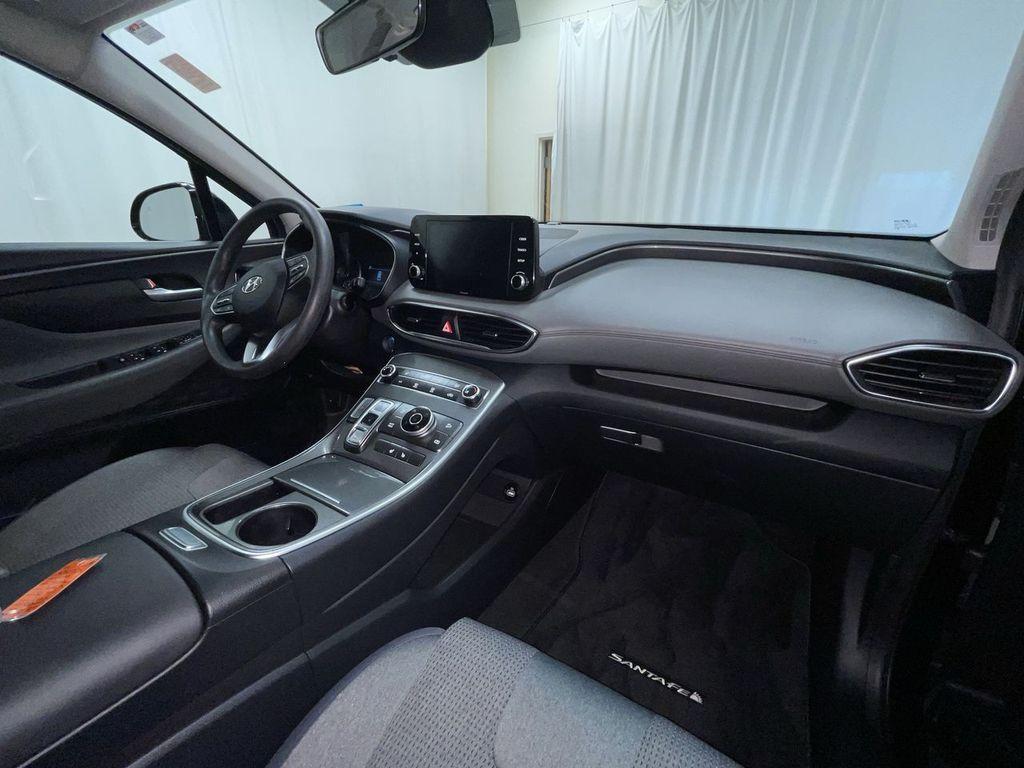 used 2022 Hyundai Santa Fe car, priced at $27,595