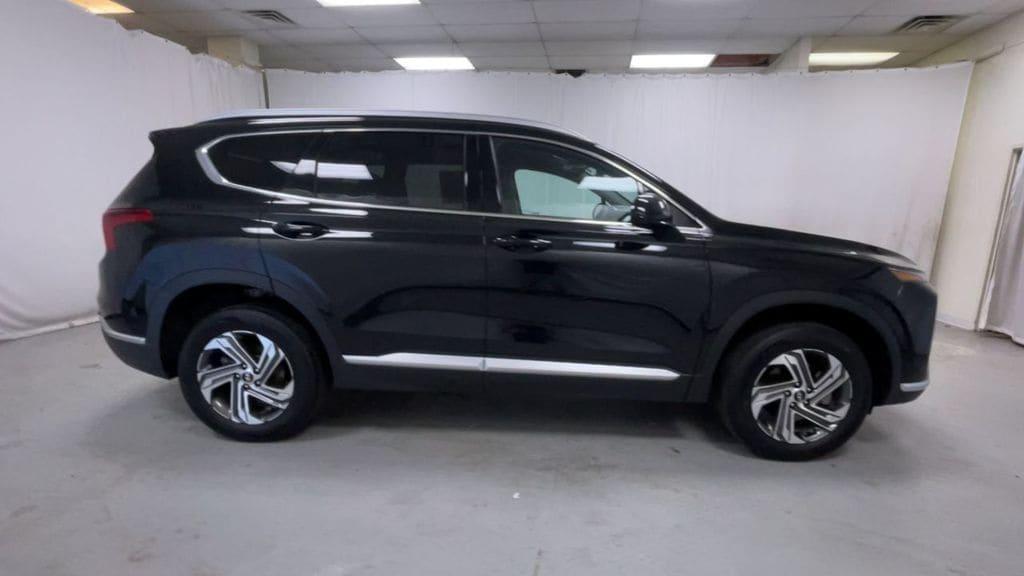 used 2022 Hyundai Santa Fe car, priced at $27,595