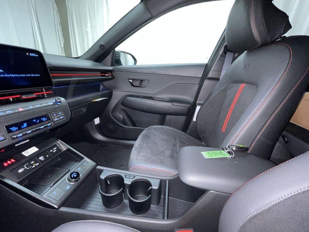 new 2025 Hyundai Kona car, priced at $29,758