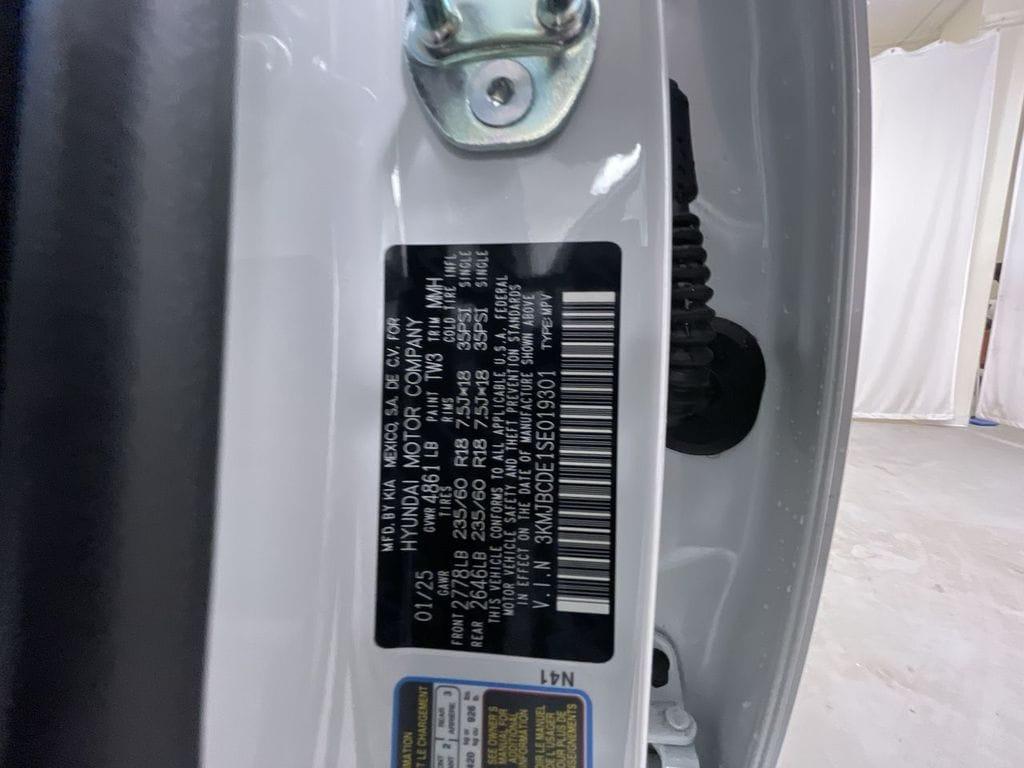 new 2025 Hyundai Tucson car, priced at $31,358
