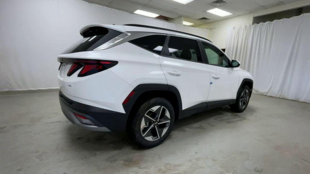 new 2025 Hyundai Tucson car, priced at $31,358