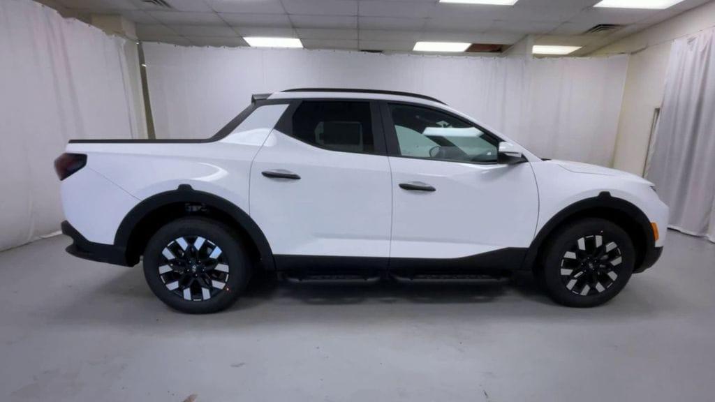 new 2025 Hyundai SANTA CRUZ car, priced at $34,400