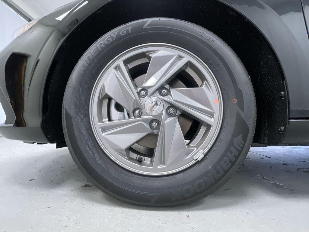 new 2025 Hyundai Elantra car, priced at $21,215