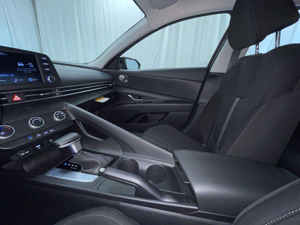 new 2025 Hyundai Elantra car, priced at $21,215