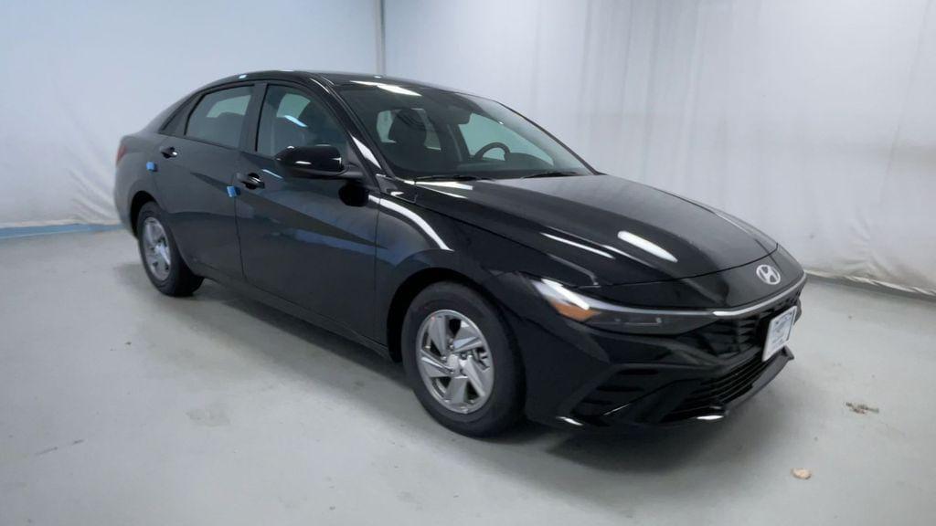 new 2025 Hyundai Elantra car, priced at $21,215