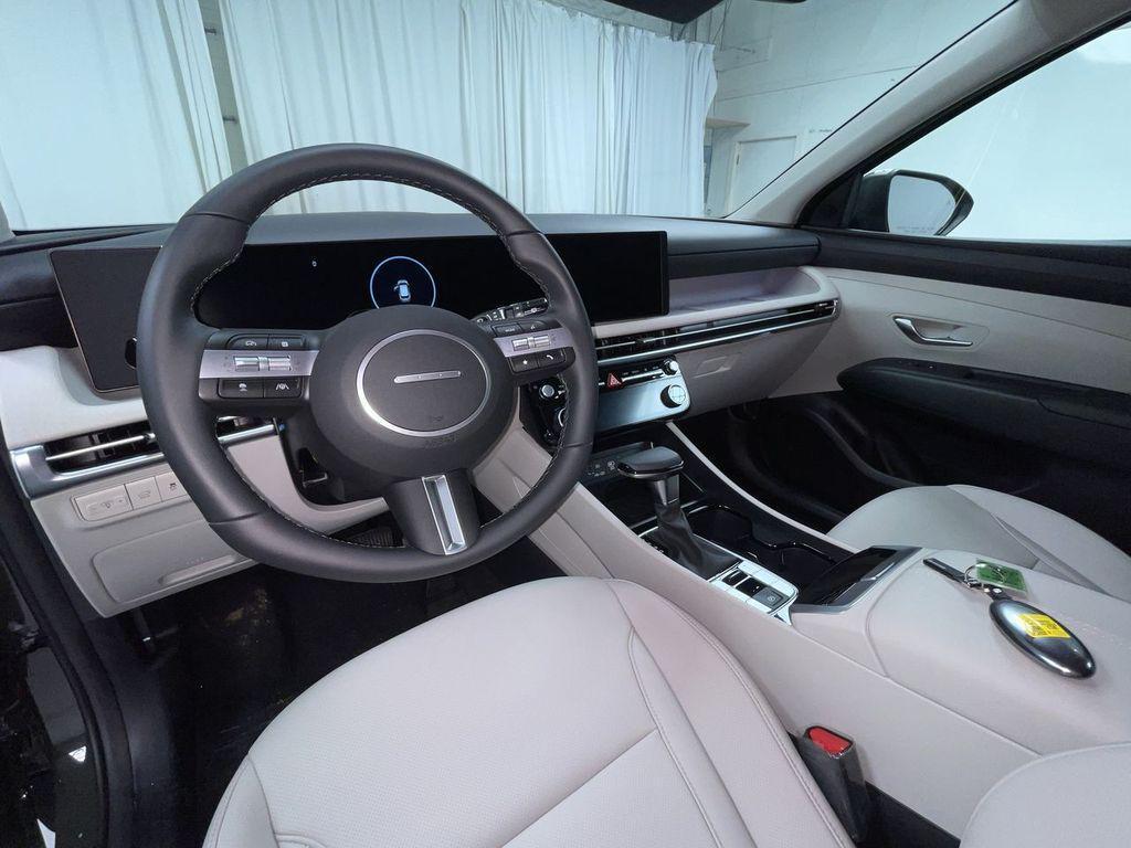 new 2025 Hyundai Tucson car, priced at $34,158